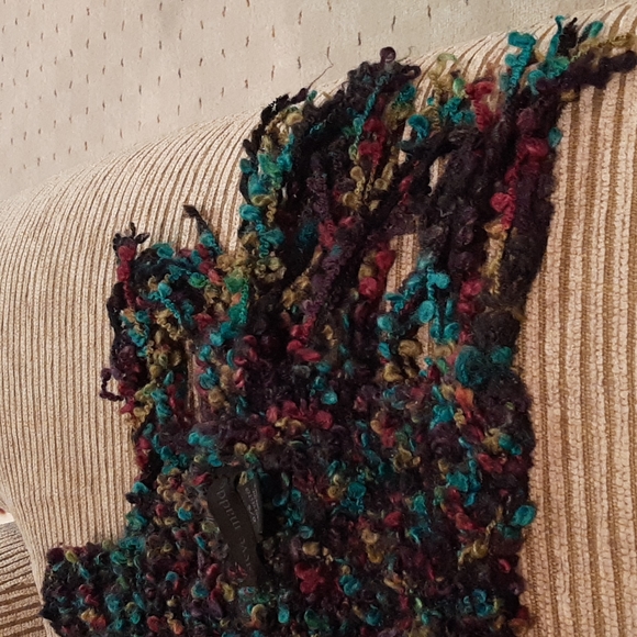 Steve Madden winter scarf - Picture 3 of 3